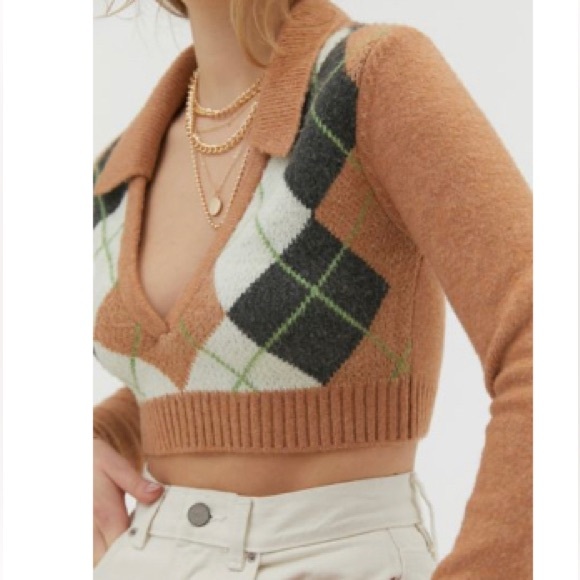 Urban Outfitters Sweaters - NWT Urban Outfitters Cropped Sweater